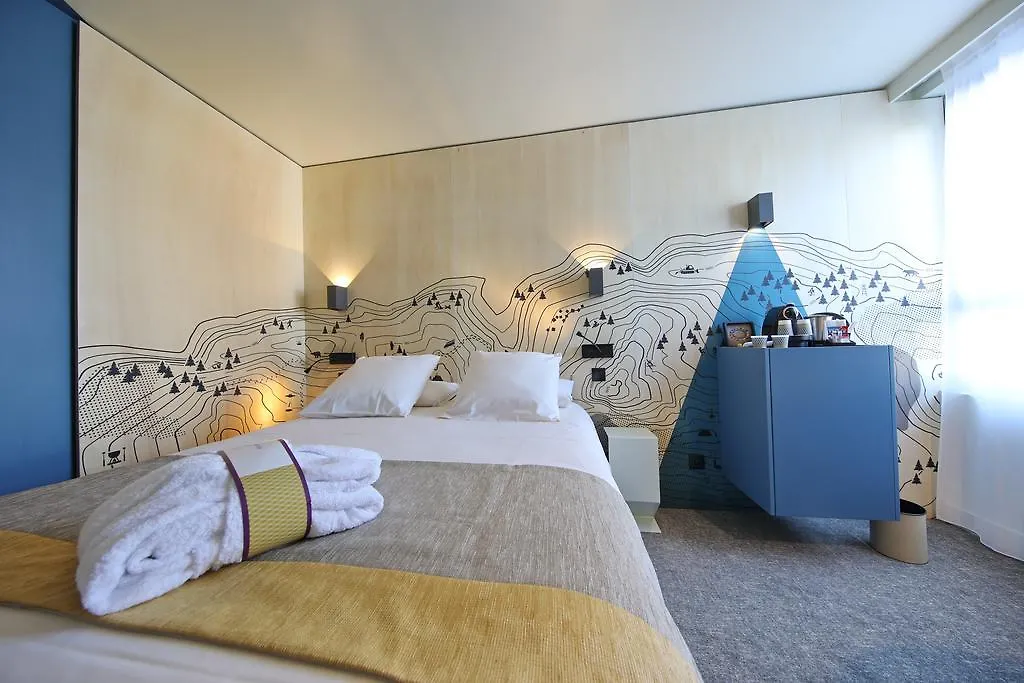 Mercure Grenoble Centre Alpotel 4*,