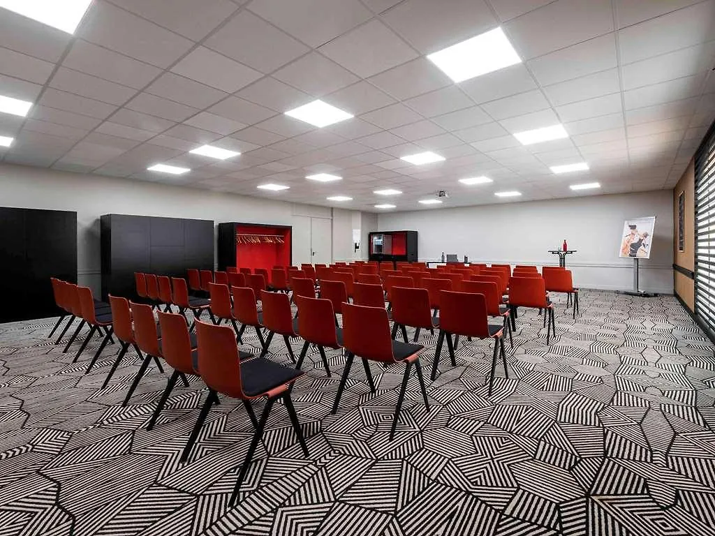 Mercure Grenoble Centre Alpotel 4*,